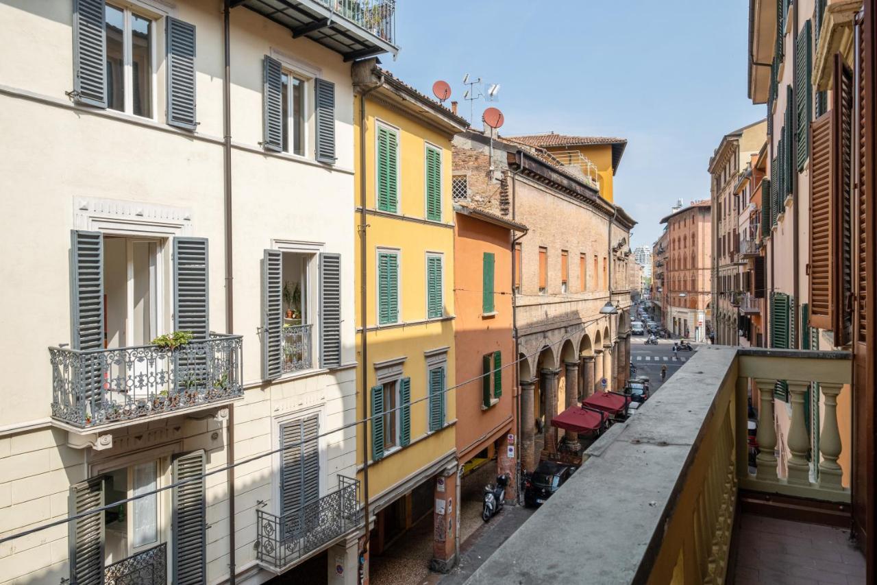 A Due Passi Dalla Pinacoteca Apartment Bologna Ngoại thất bức ảnh